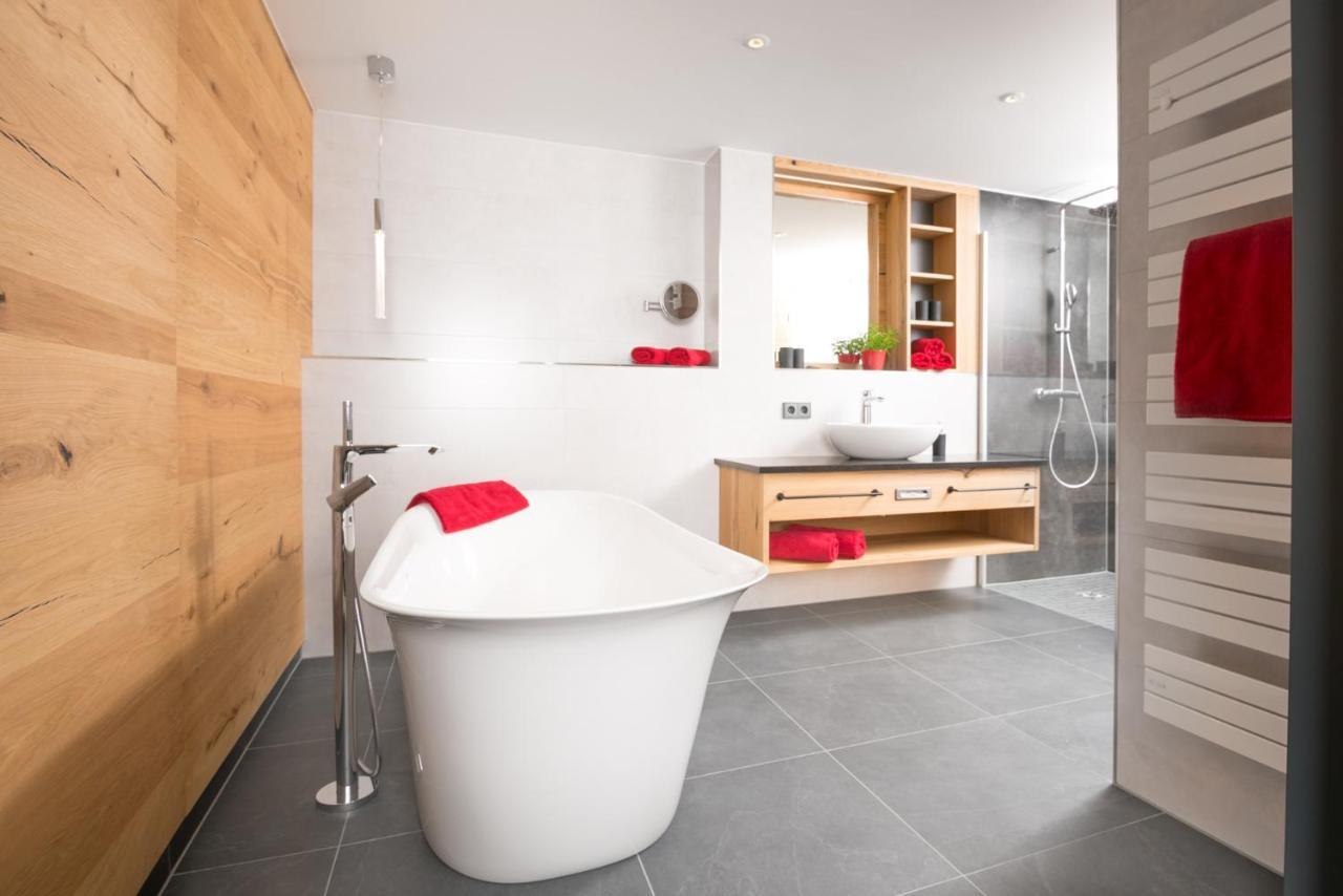 Chalet-Ferienwohnung Giebeltraum, 115 Qm, Wellness/Fitness/Sauna - Bergroedelhof Feilitzsch Eksteriør bilde