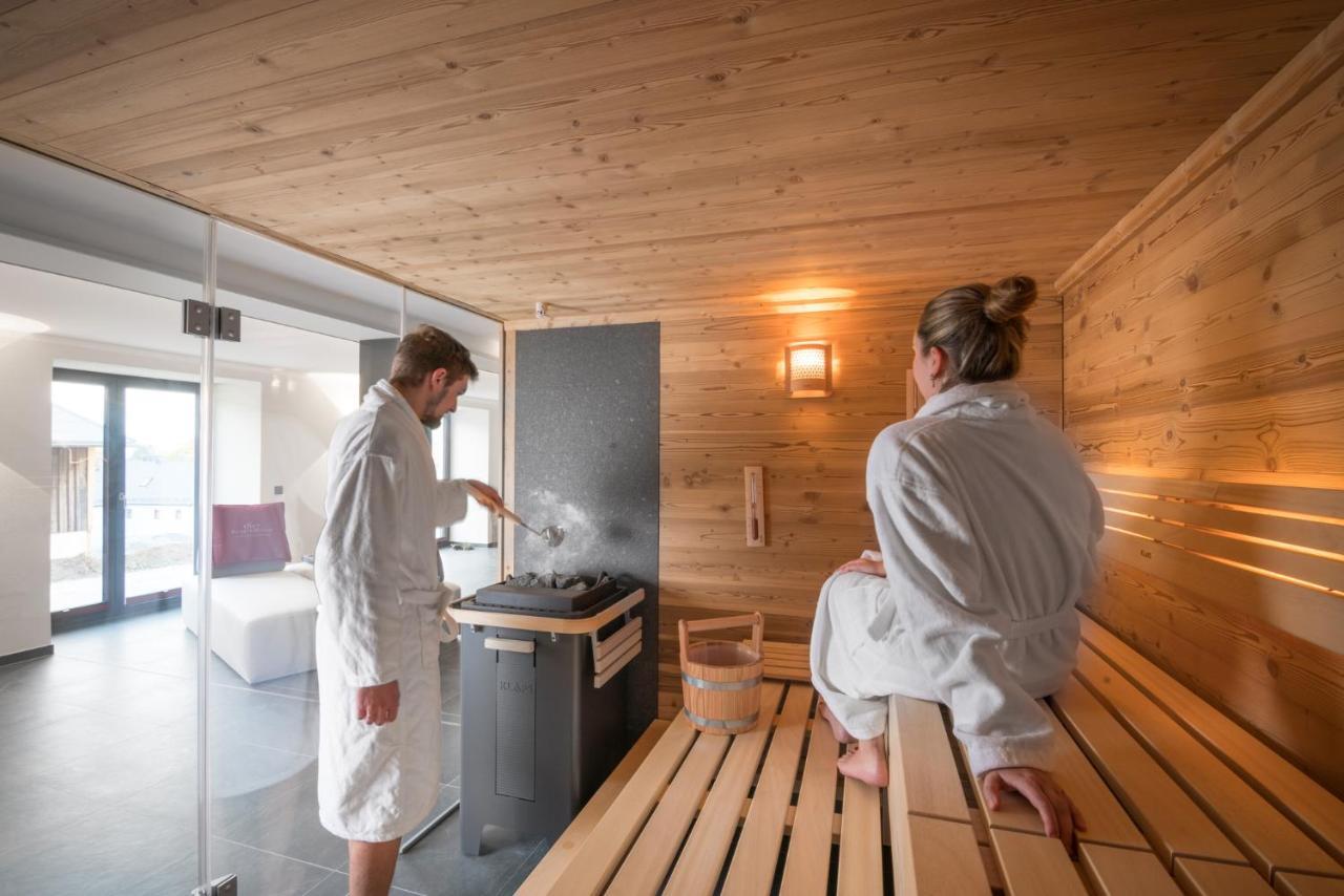 Chalet-Ferienwohnung Giebeltraum, 115 Qm, Wellness/Fitness/Sauna - Bergroedelhof Feilitzsch Eksteriør bilde