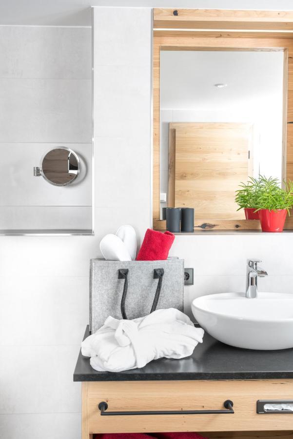 Chalet-Ferienwohnung Giebeltraum, 115 Qm, Wellness/Fitness/Sauna - Bergroedelhof Feilitzsch Eksteriør bilde