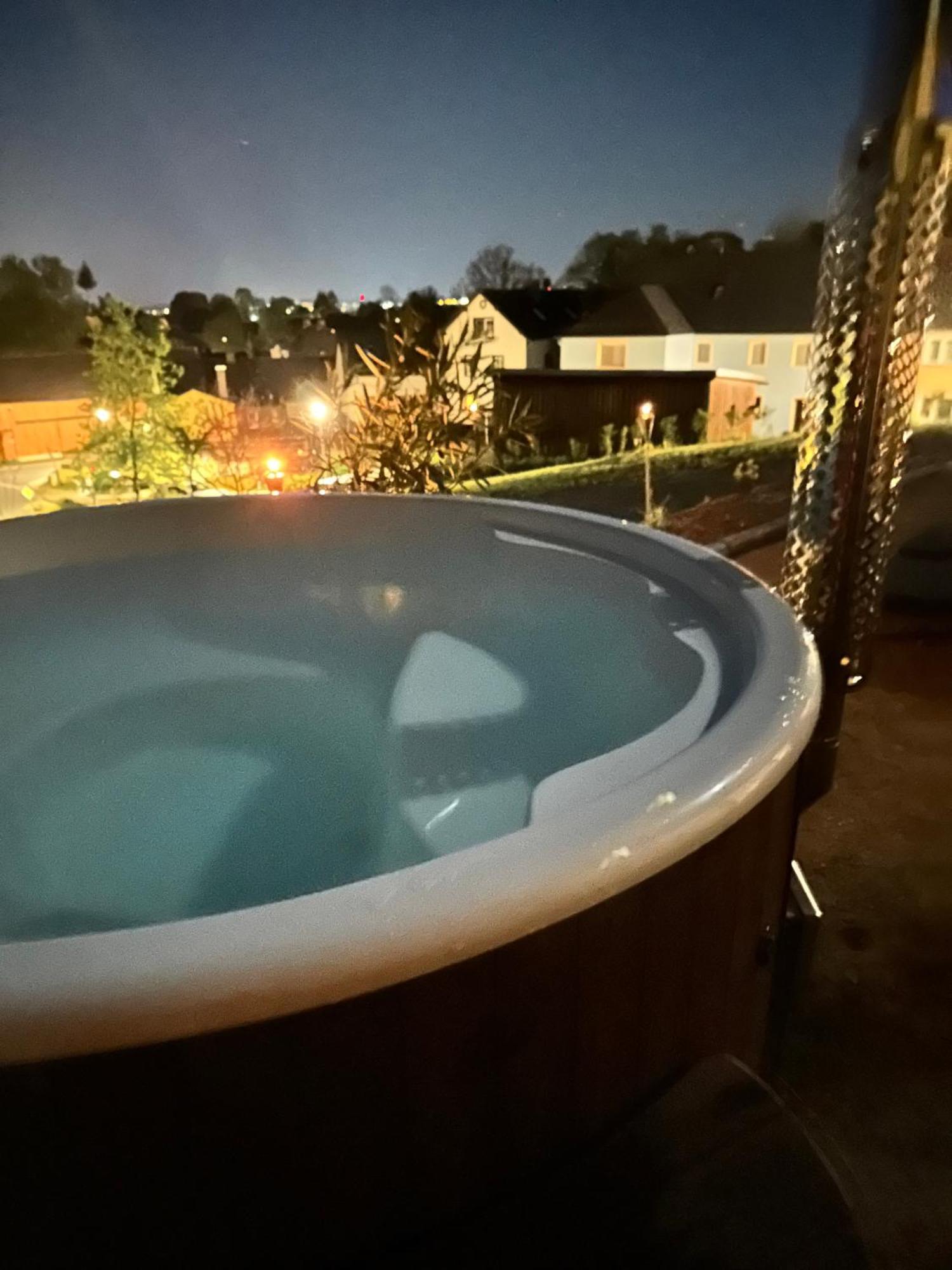 Chalet-Ferienwohnung Giebeltraum, 115 Qm, Wellness/Fitness/Sauna - Bergroedelhof Feilitzsch Eksteriør bilde